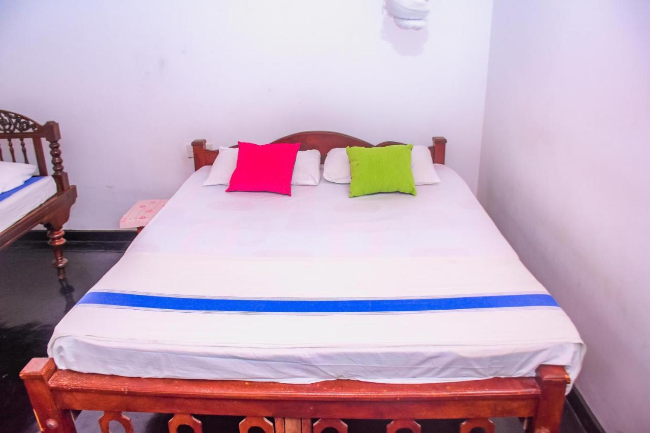 Auberge de jeunesse #Bedbox à Dambulla Extérieur photo