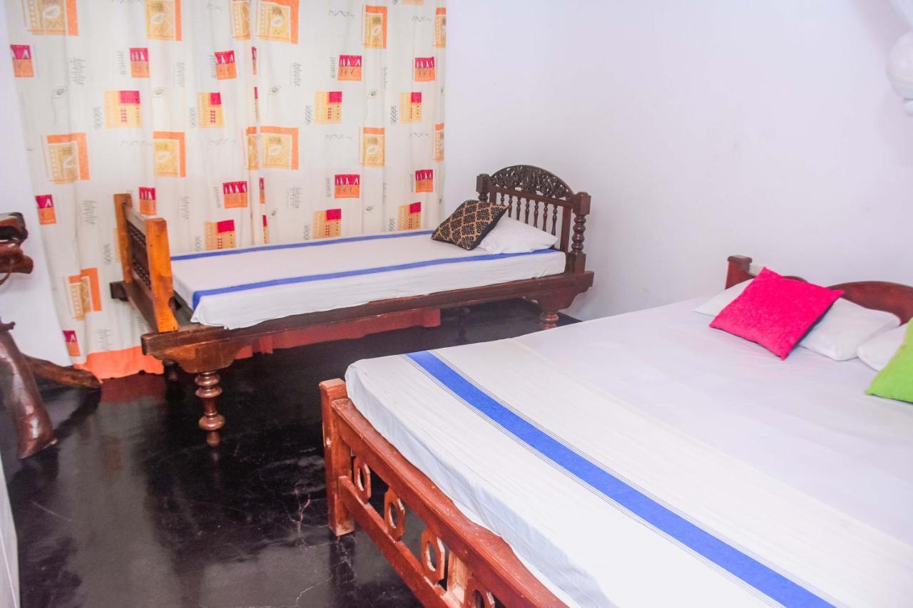 Auberge de jeunesse #Bedbox à Dambulla Extérieur photo